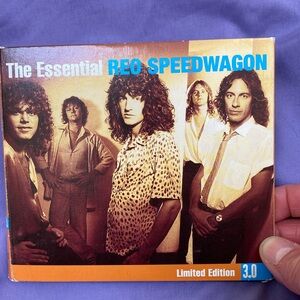 The Essential REO Speedwagon 3.0 CD .